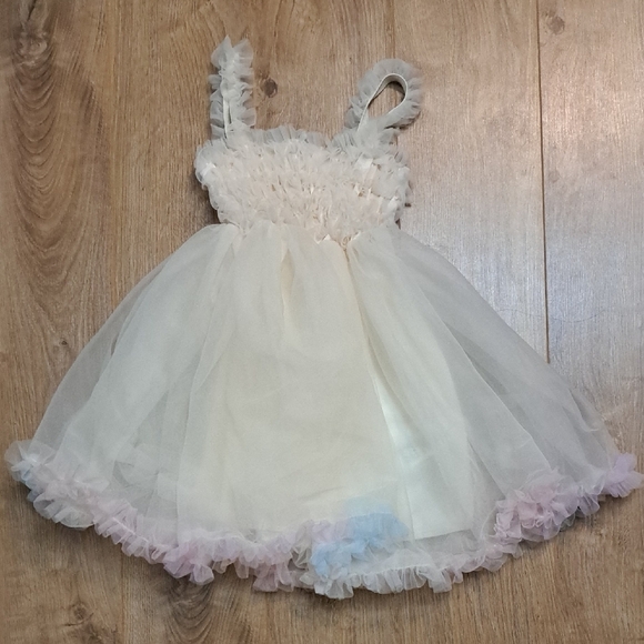SHEIN Cream Tulle Dress with Ruffled Details - Picture 1 of 2